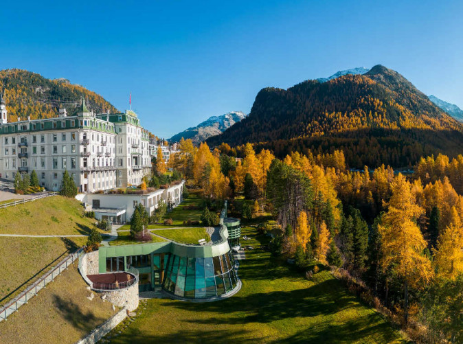 0012_Kronenhof_Pontresina_Schoene Aussichten Touristik_Exterior-1